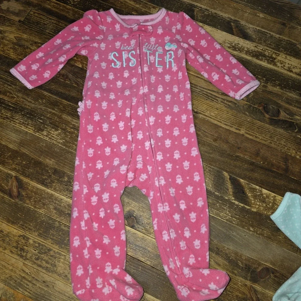Baby Girl 6-9 Mo 4 piece Lot Pajamas Top Pastels Sleepers Little Sister Bundle